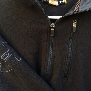 Black blue vintage fleece under armour pullover